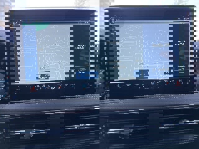 Used 2025 Lincoln Corsair Grand Touring image 33