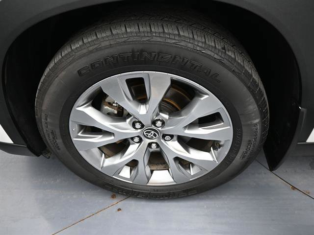 Used 2024 Toyota Grand Highlander Limited image 24