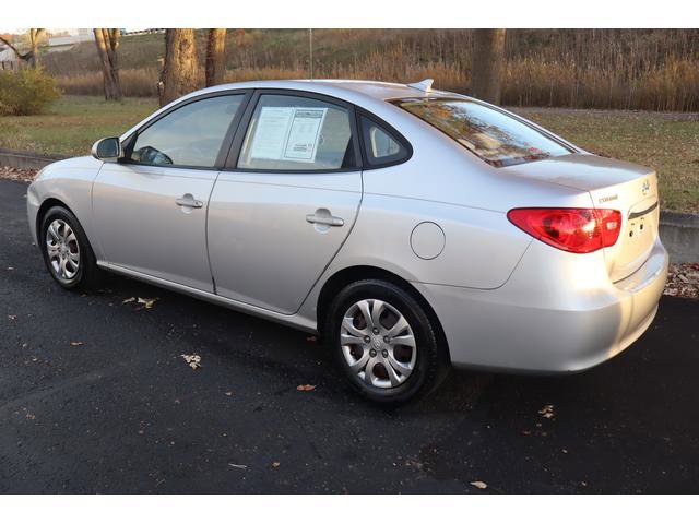 Used 2010 Hyundai Elantra GLS image 6
