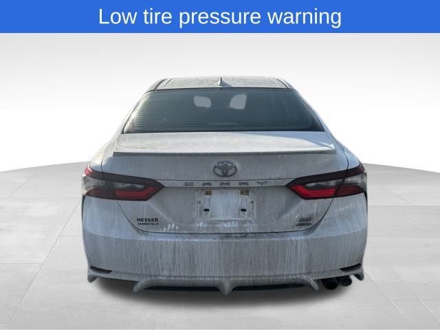 Used 2022 Toyota Camry SE image 6