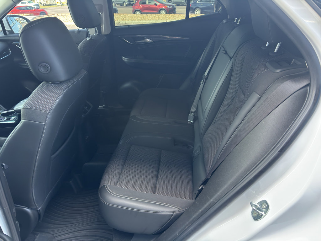Used 2022 Buick Envision Preferred AWD/4WD image 11