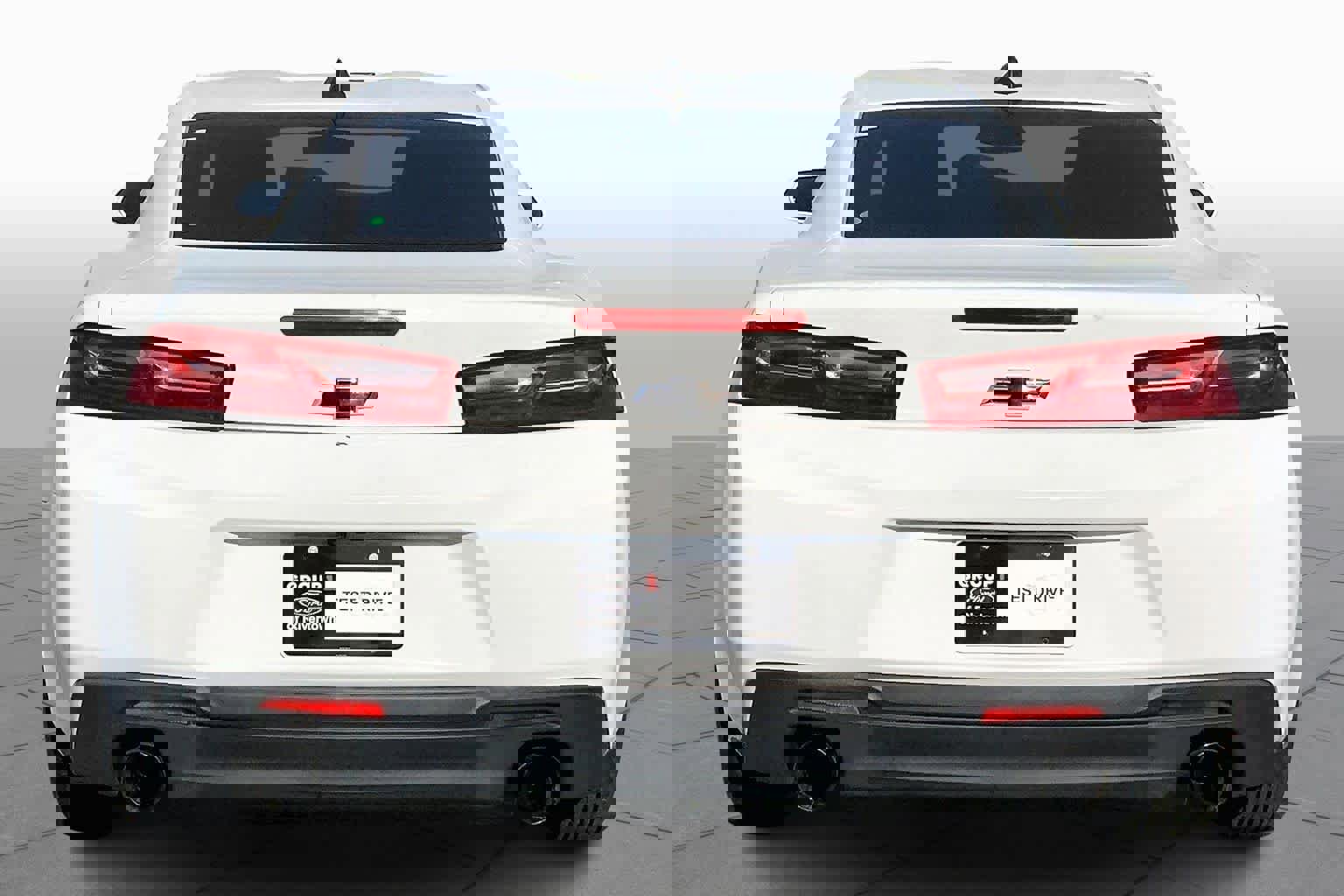 Used 2017 Chevrolet Camaro LT image 5