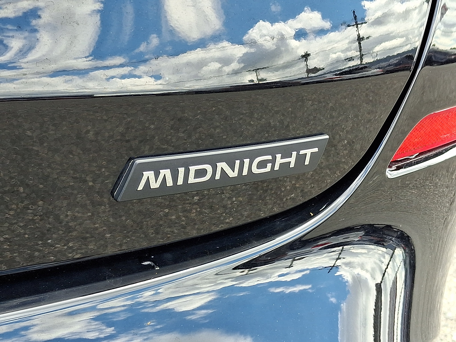 Certified 2024 Nissan Murano SV w/ SV Midnight Edition Package AWD/4WD image 30