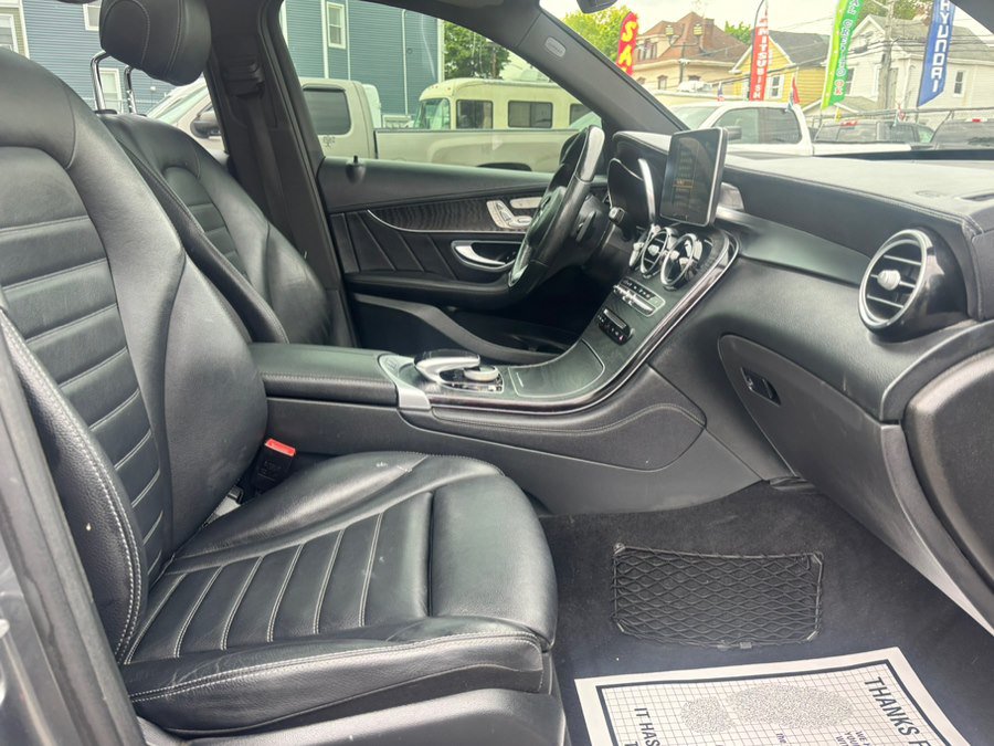 Used 2017 Mercedes-Benz GLC 43 AMG 4MATIC image 41