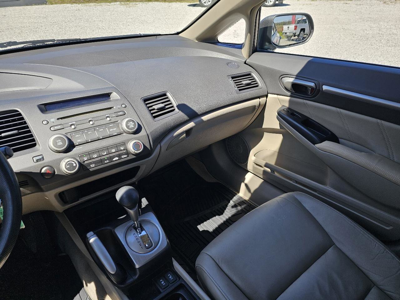 Used 2010 Honda Civic EX-L image 36