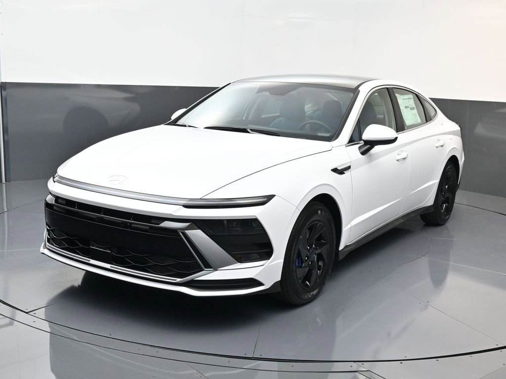 New 2026 Hyundai Sonata SE