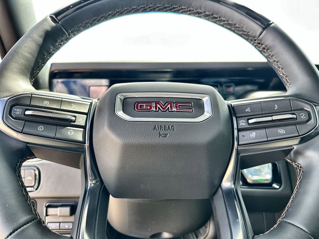 New 2026 GMC Yukon AT4 image 33