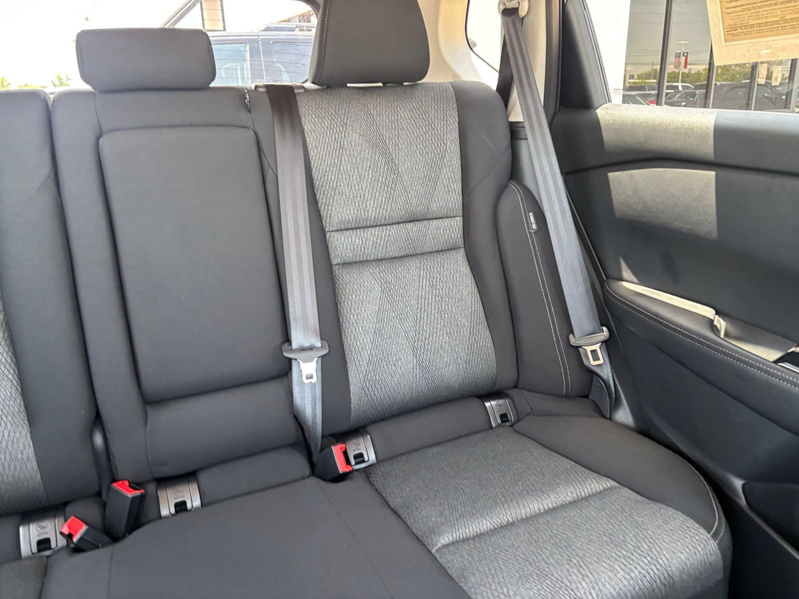 Used 2026 Nissan Rogue SV FWD image 39