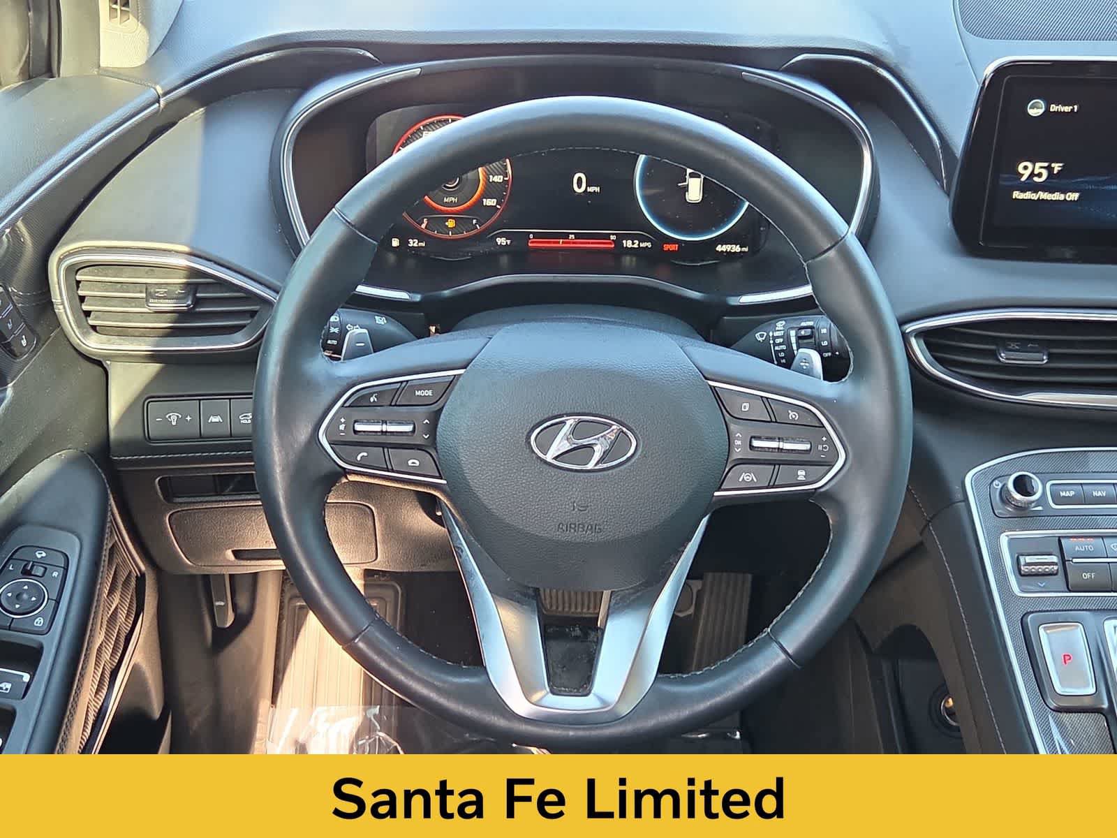Used 2022 Hyundai Santa Fe Limited AWD/4WD image 19