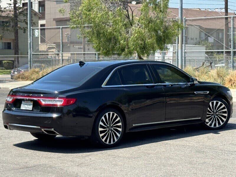 Used 2019 Lincoln Continental Black Label w/ Rear Seat Package image 12