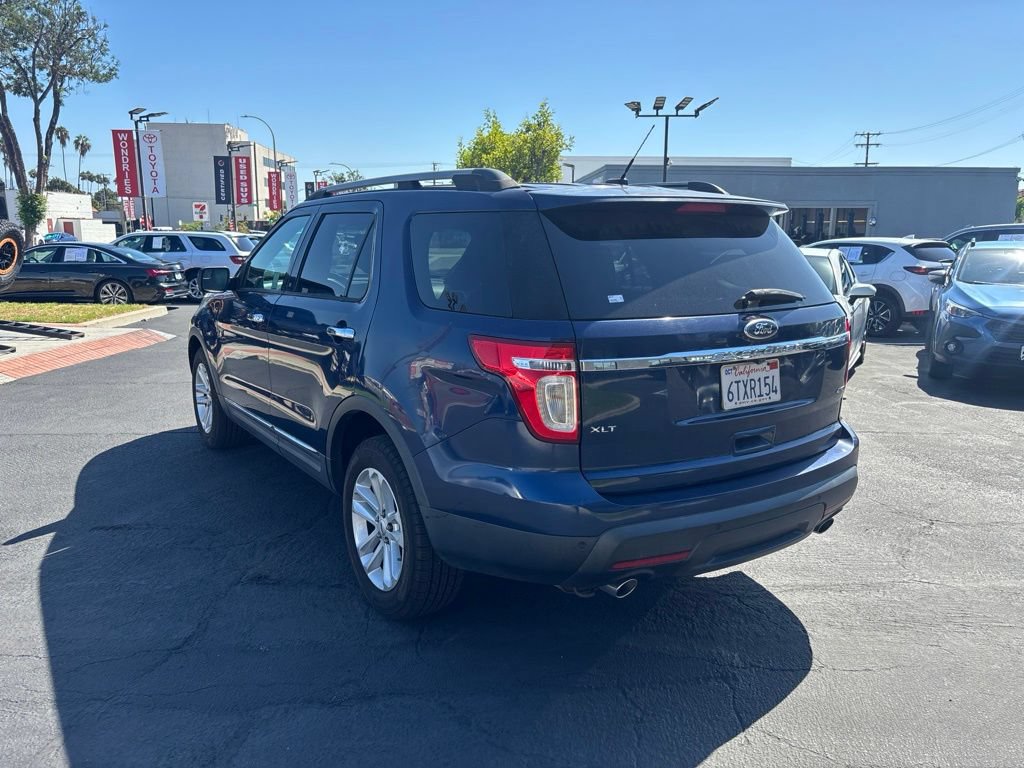 Used 2012 Ford Explorer XLT AWD/4WD image 6