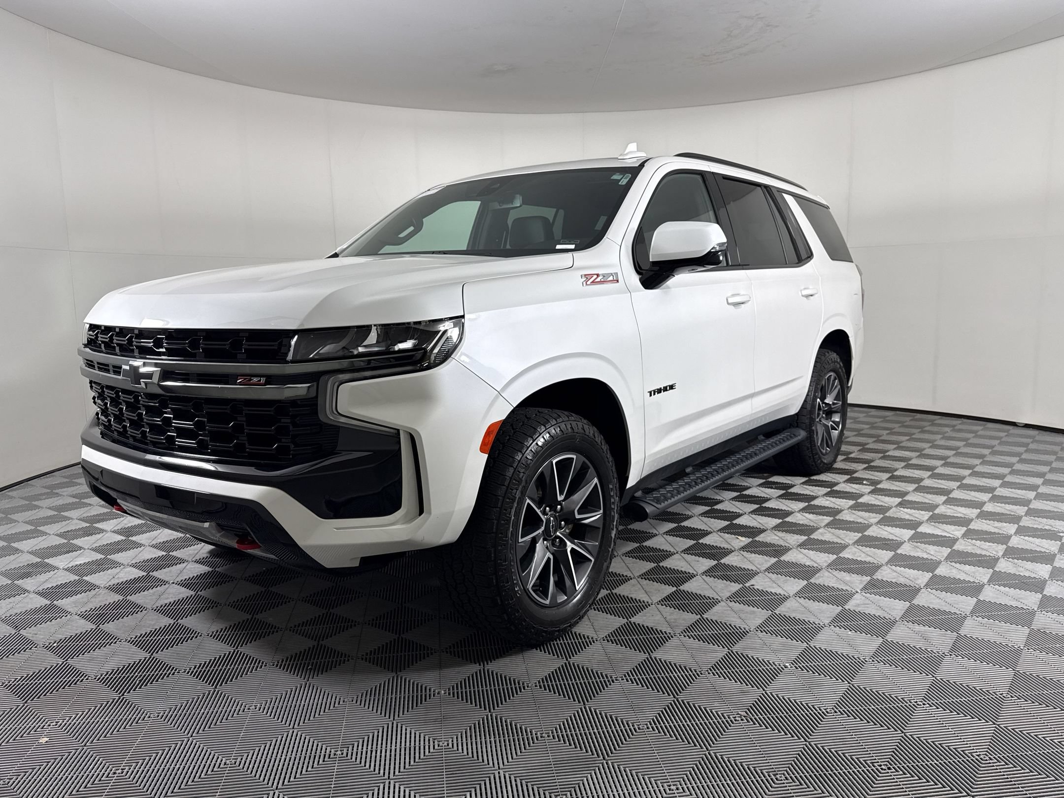 Used 2022 Chevrolet Tahoe Z71 w/ Z71 Off-Road Package AWD/4WD video 1