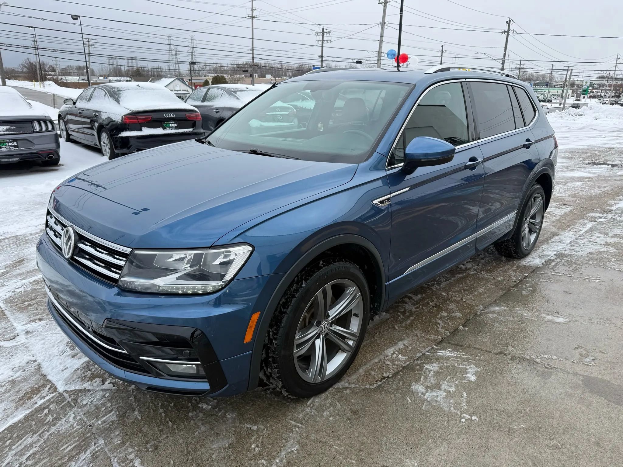 Used 2019 Volkswagen Tiguan SEL R-Line image 5