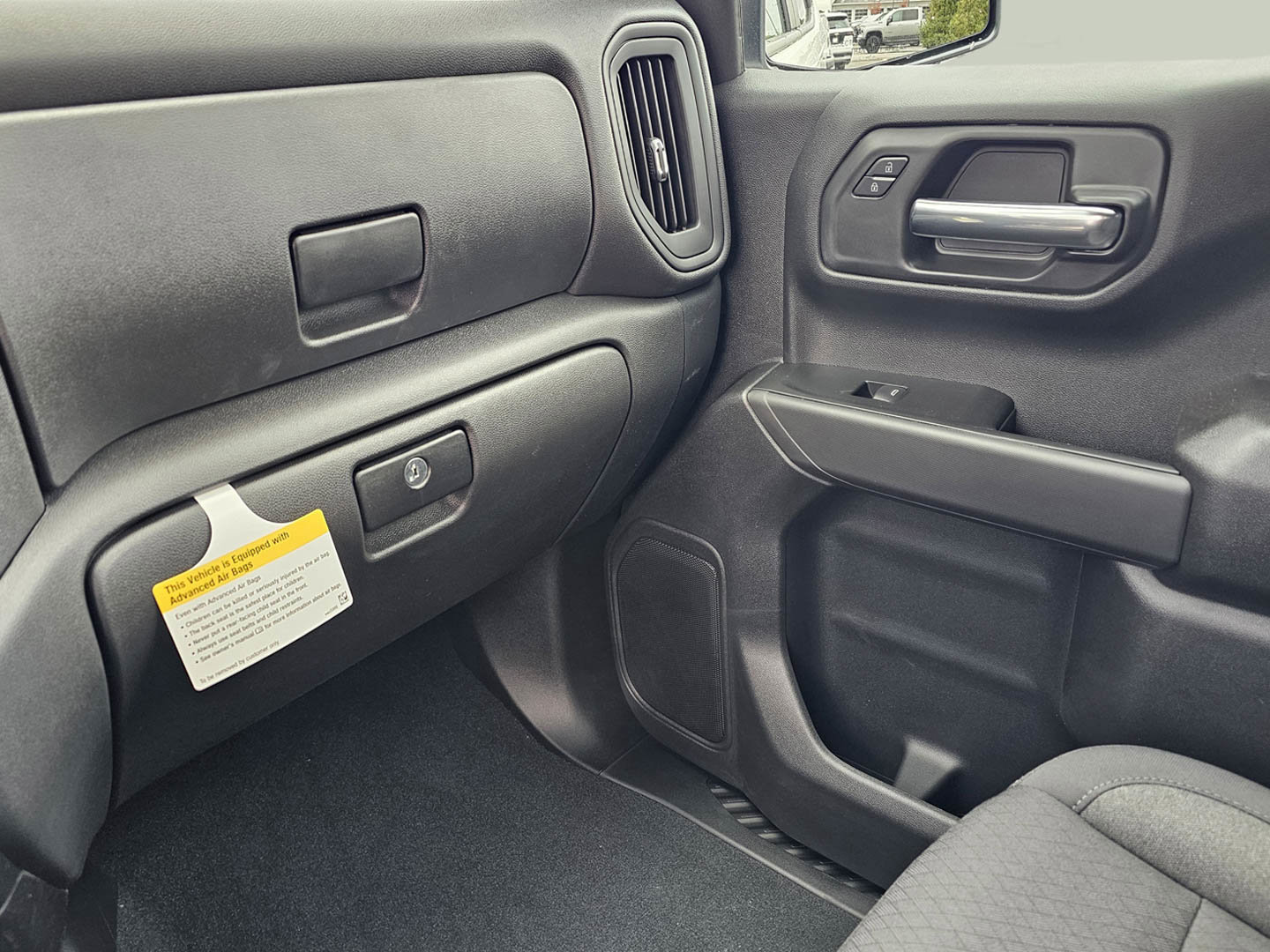 New 2026 Chevrolet Silverado 1500 Custom Trail Boss w/ Turbomax Blackout Package image 15