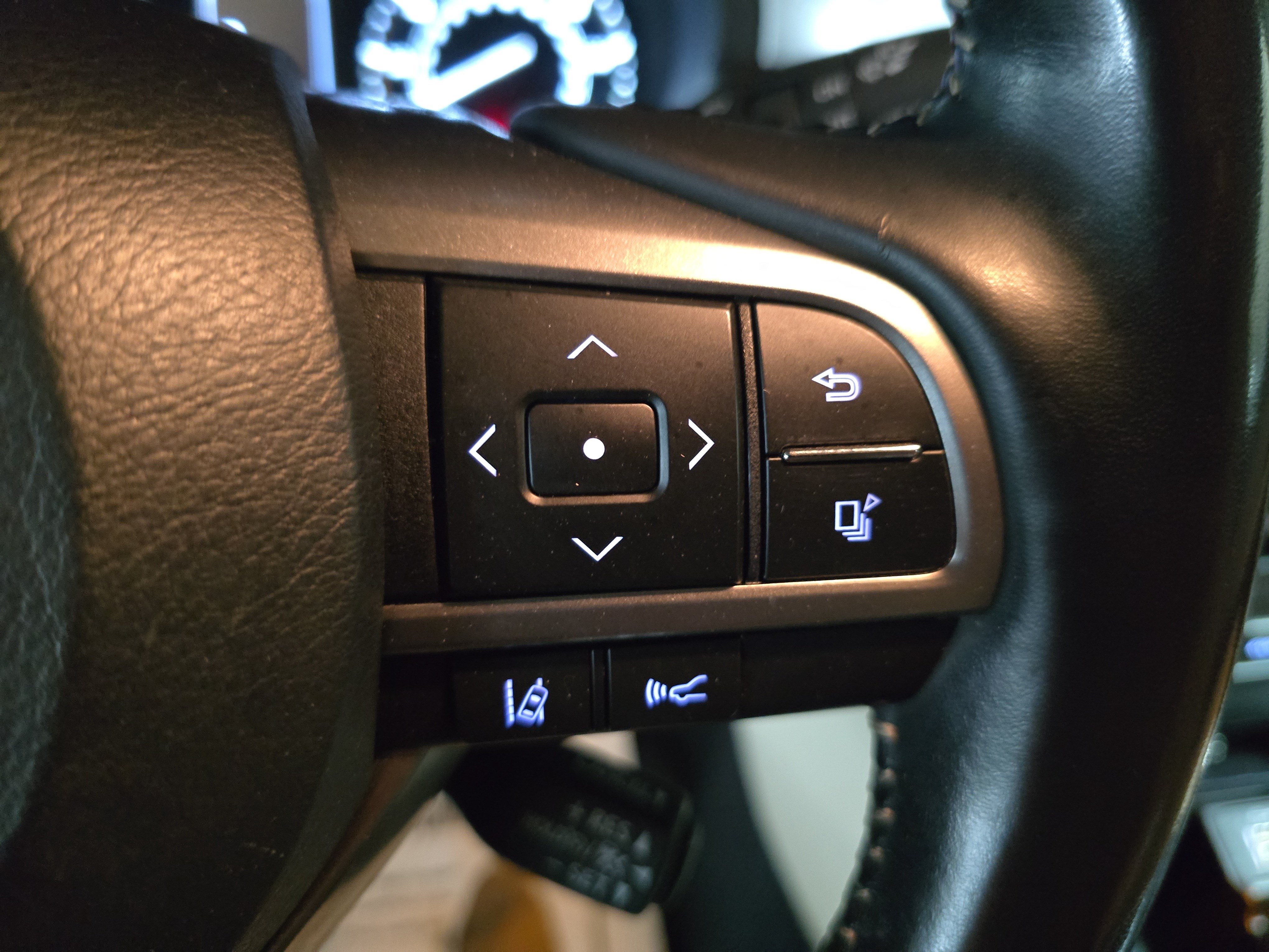 Used 2022 Lexus GX 460 Premium w/ Premium Plus Package AWD/4WD image 18