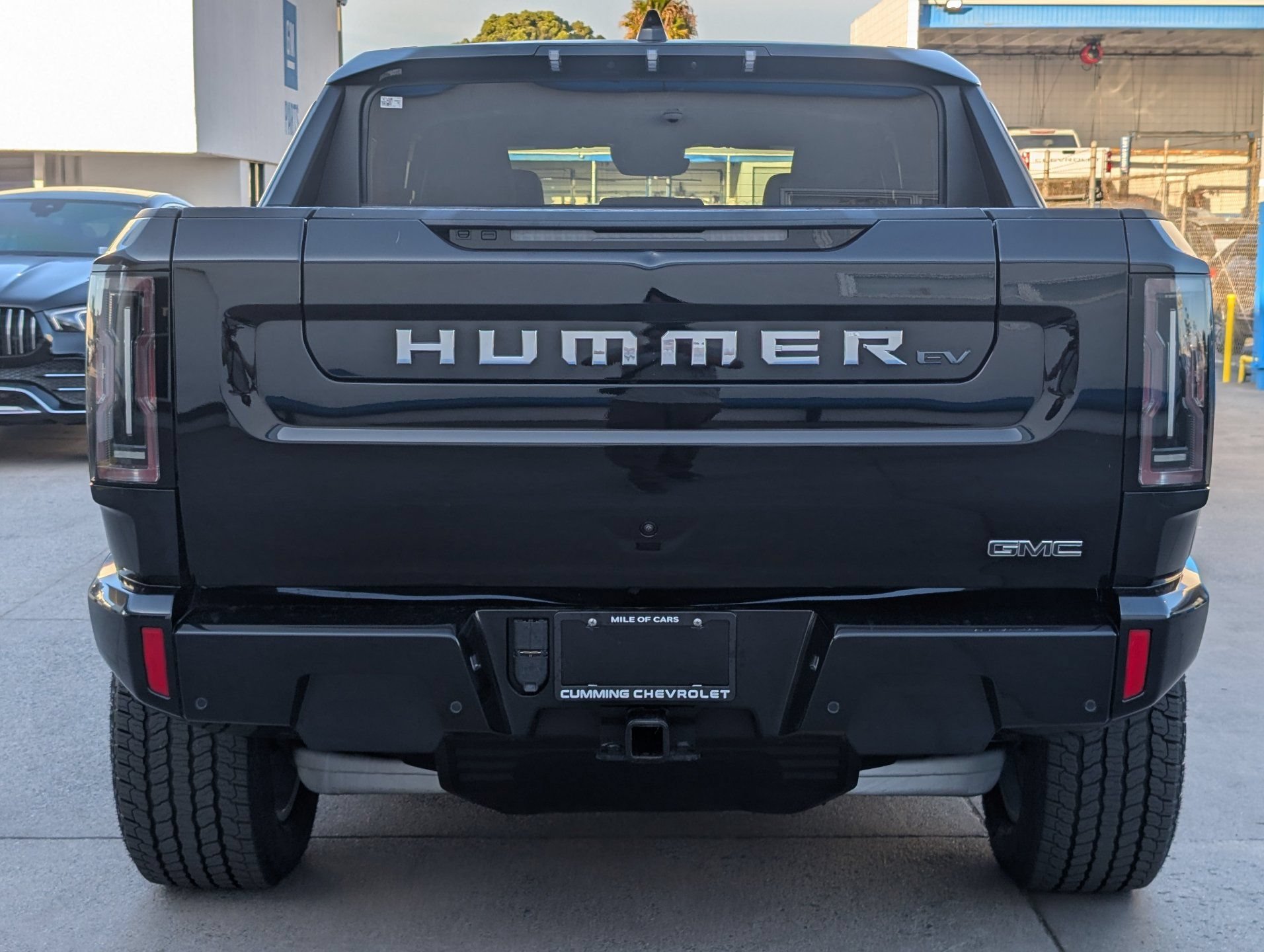 Used 2024 GMC Hummer EV 3X AWD/4WD image 9