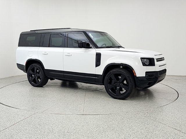 New 2026 Land Rover Defender 130 X-Dynamic SE AWD/4WD image 3