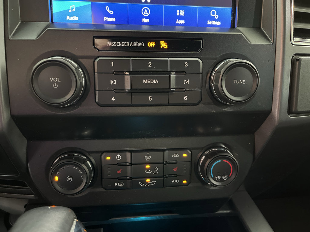 Used 2020 Ford F150 XLT w/ Equipment Group 302A Luxury AWD/4WD image 24