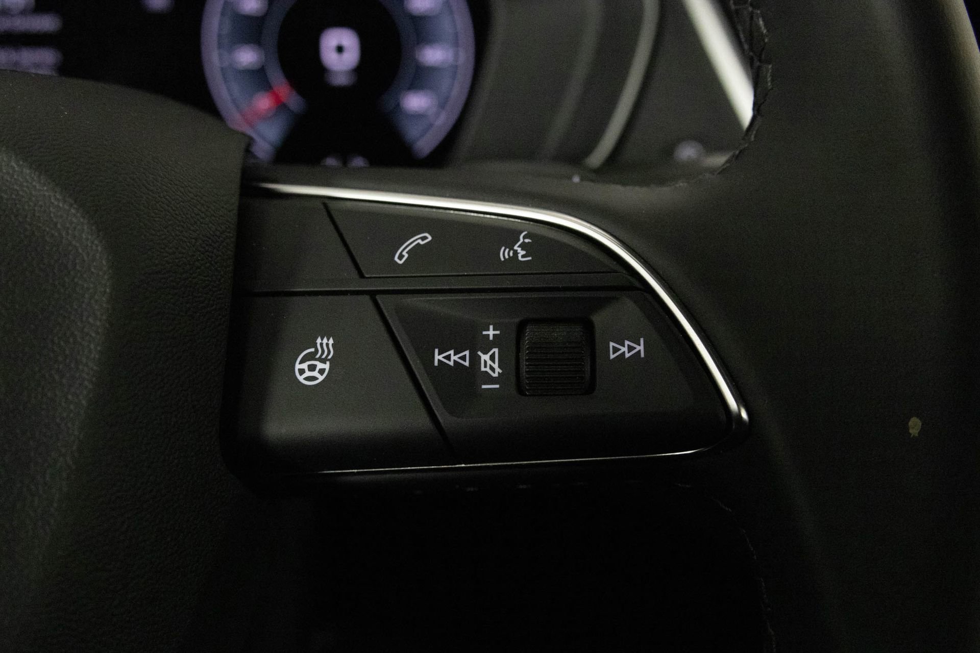 Used 2025 Audi Q5 2.0T Premium image 29