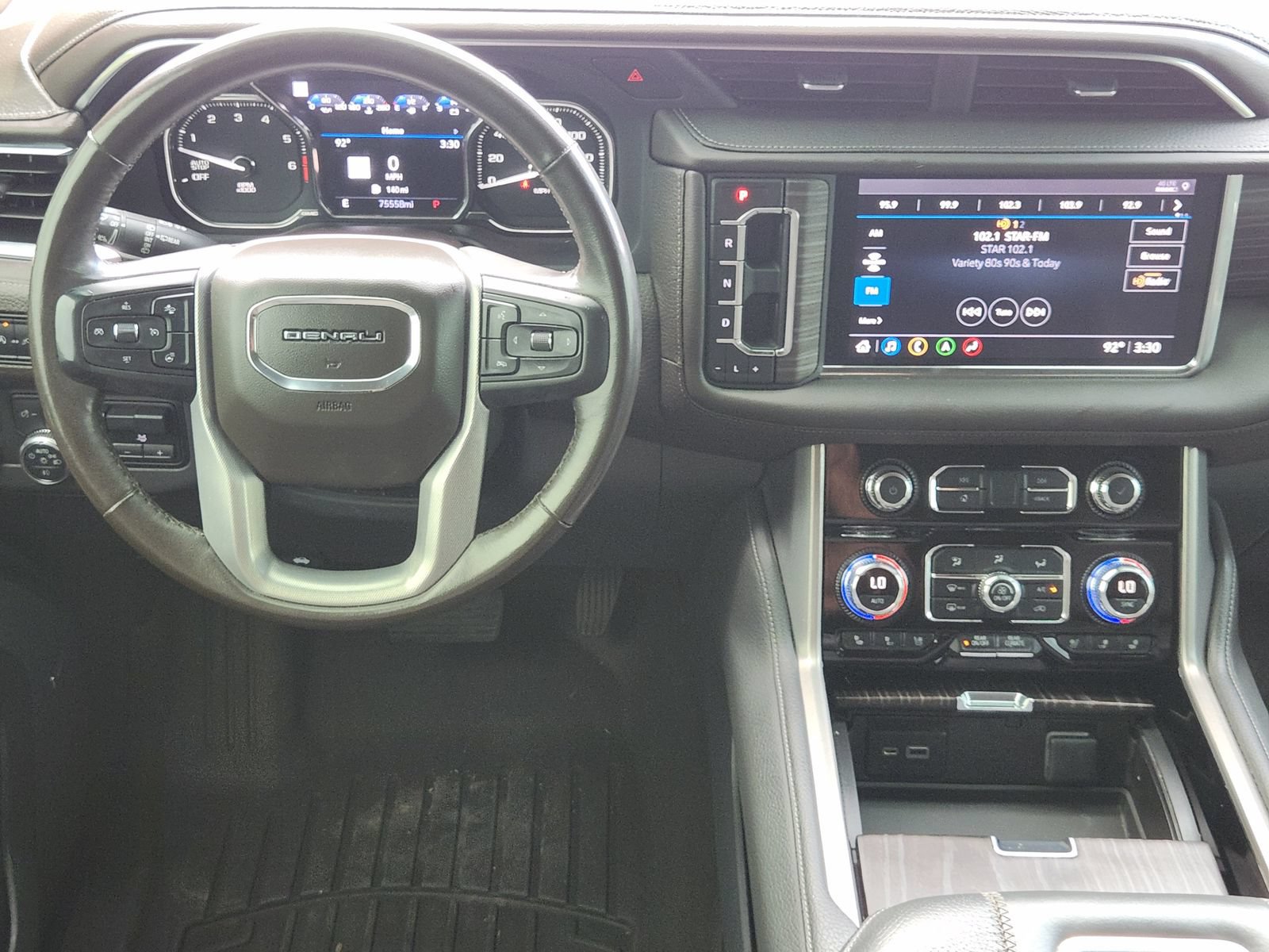Used 2021 GMC Yukon Denali w/ Advanced Technology Package AWD/4WD image 28