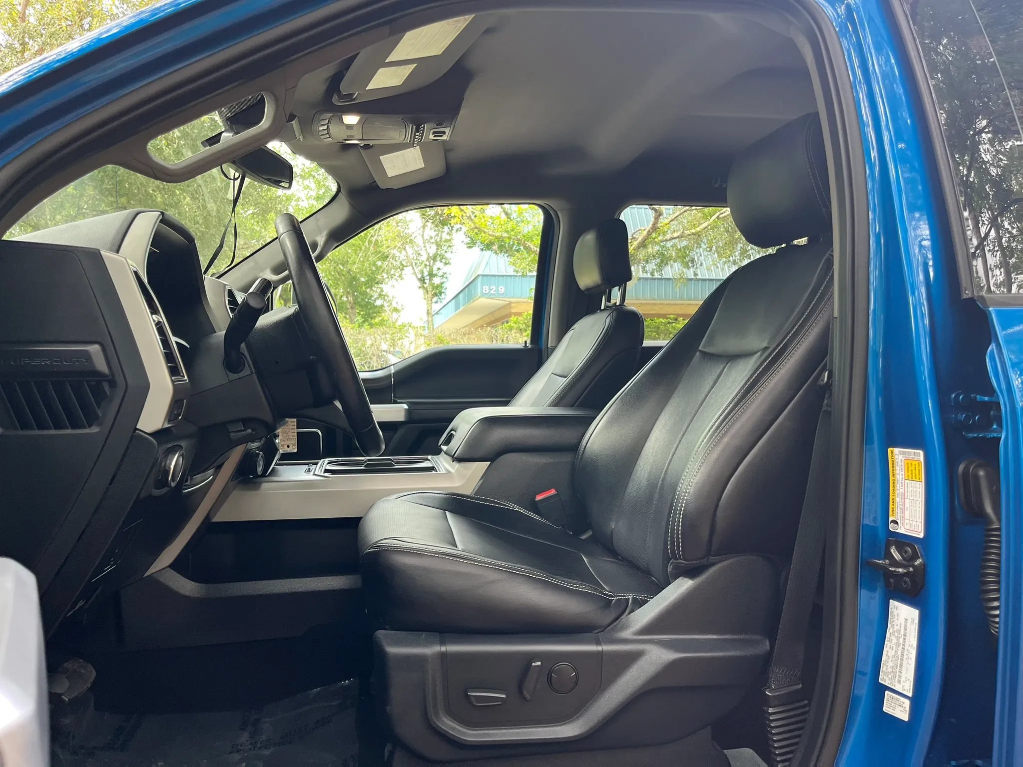 Used 2021 Ford F250 Lariat w/ Tremor Off-Road Package AWD/4WD image 15
