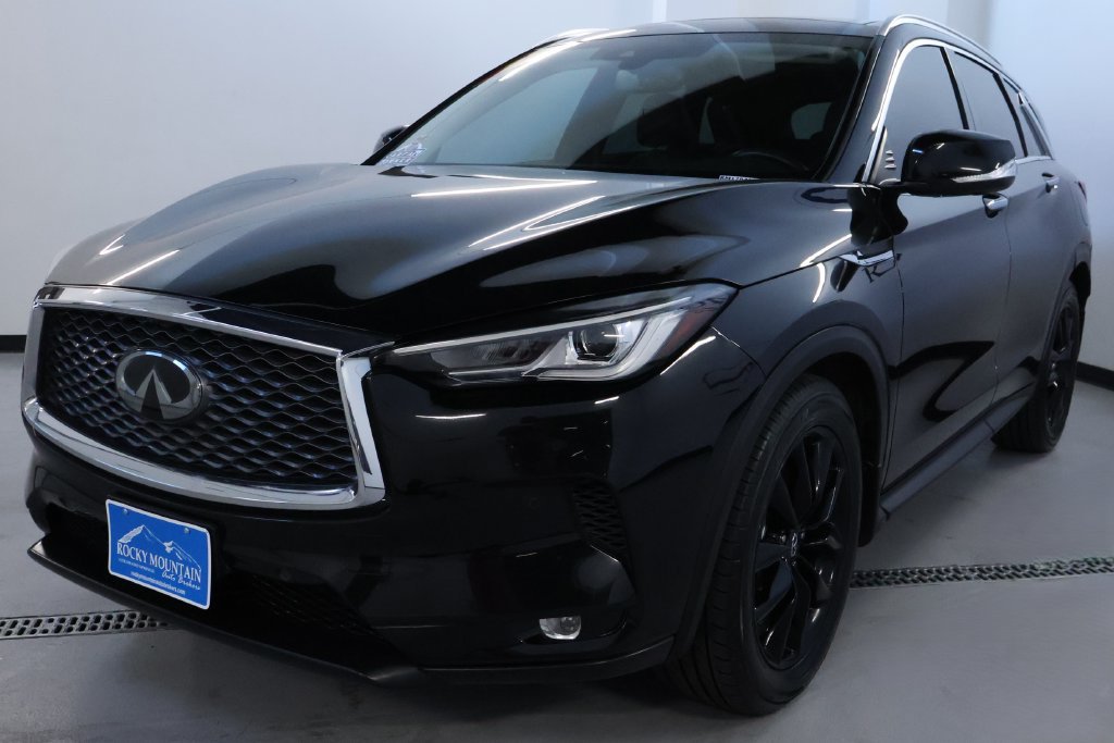 Used 2022 INFINITI QX50 Essential AWD/4WD image 3
