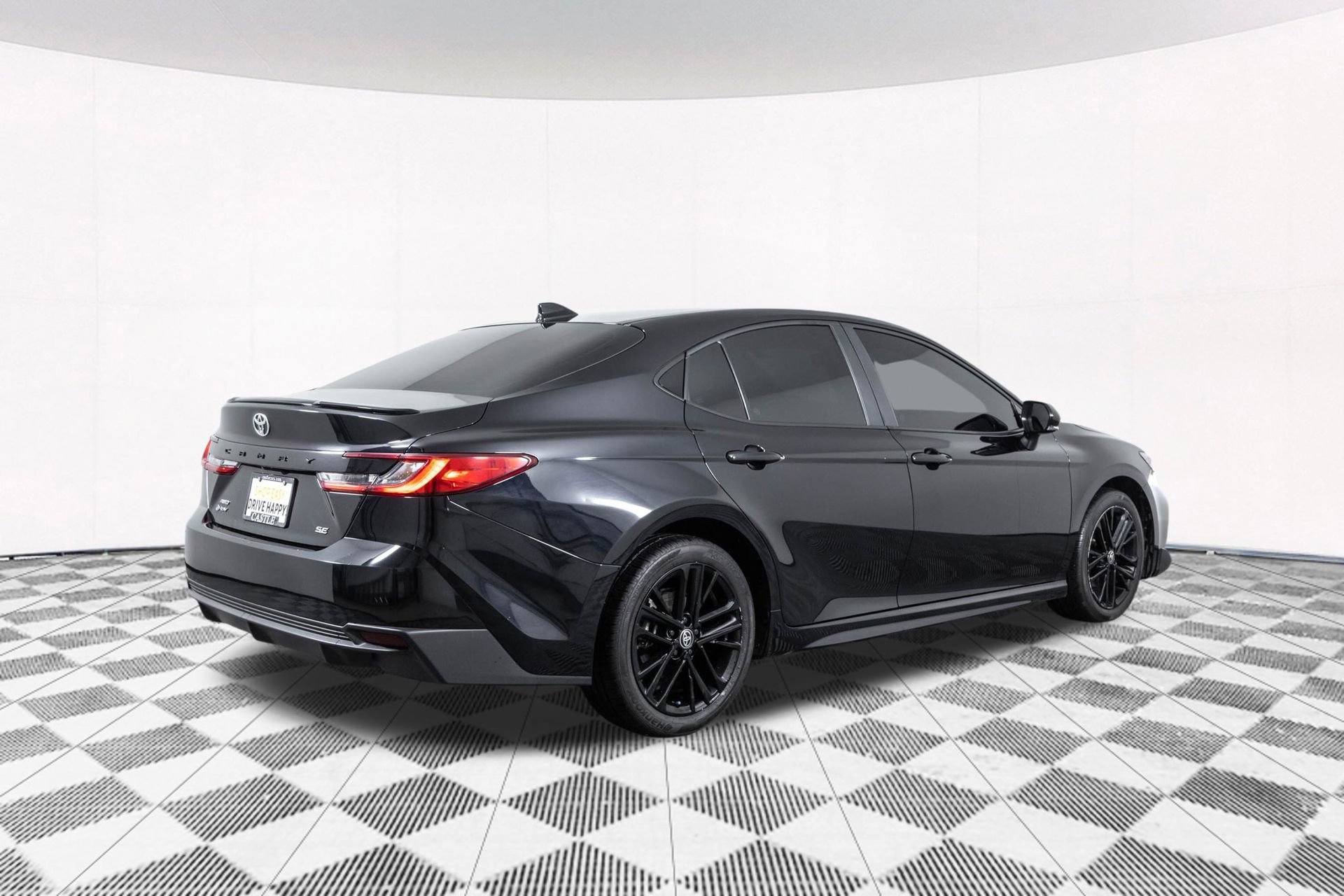 Used 2025 Toyota Camry SE w/ Convenience Package AWD/4WD image 19