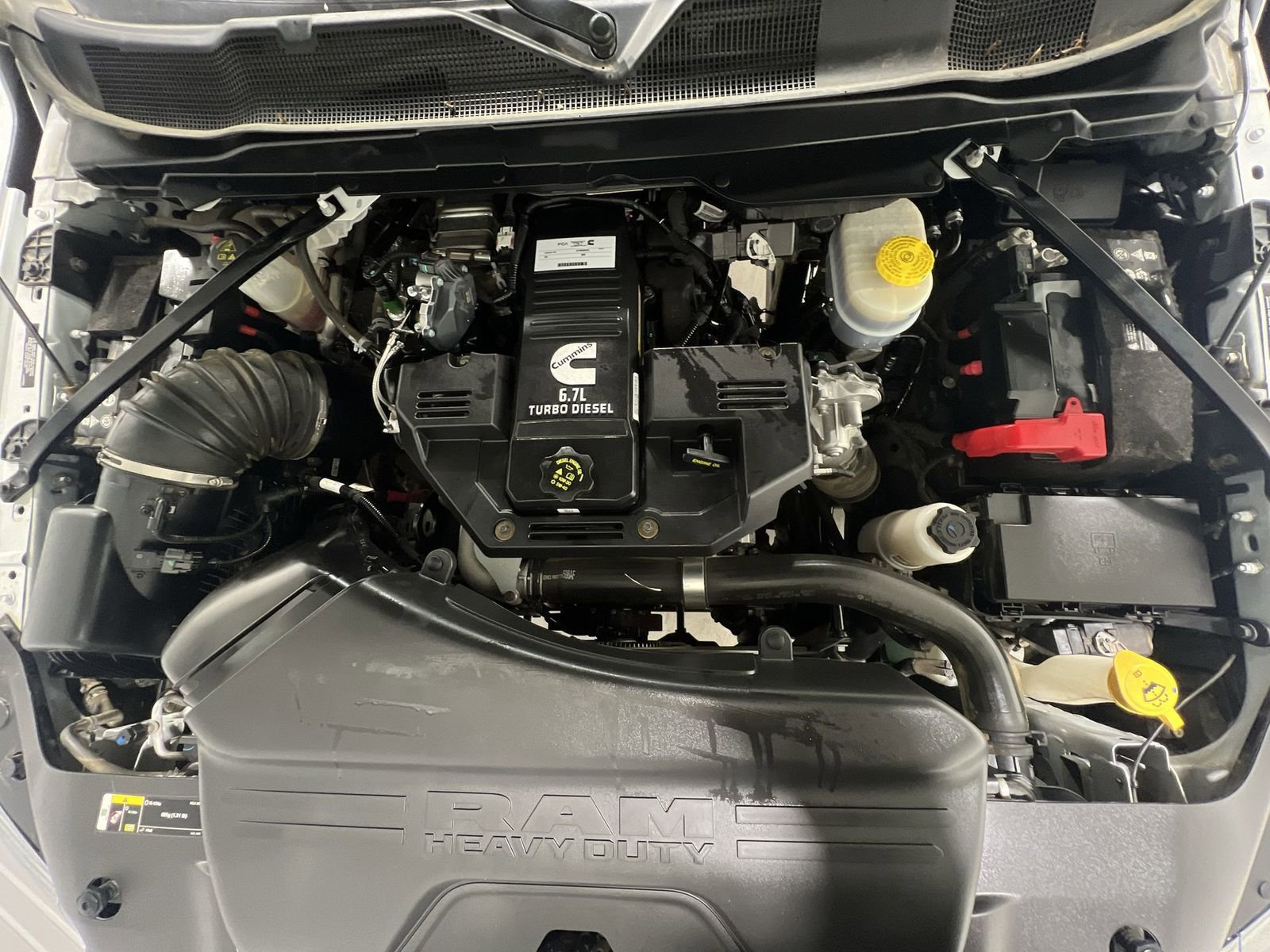 Used 2024 RAM 3500 Big Horn image 24