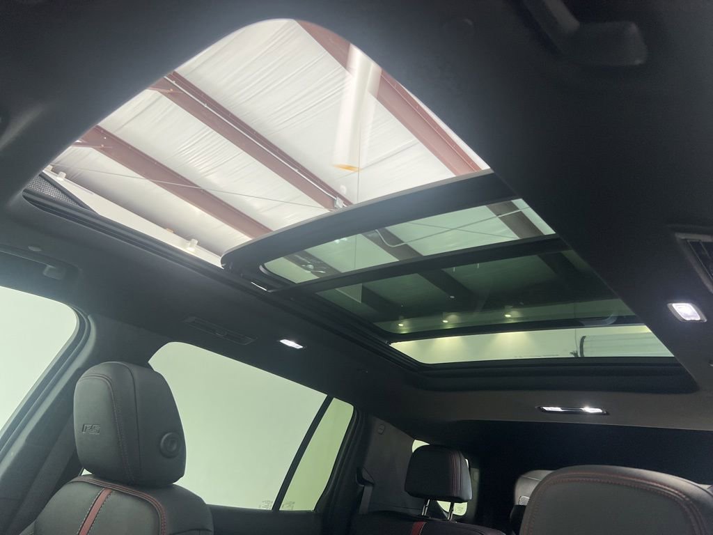 Used 2026 Chevrolet Traverse RS w/ LPO, Floor Liner Package image 18