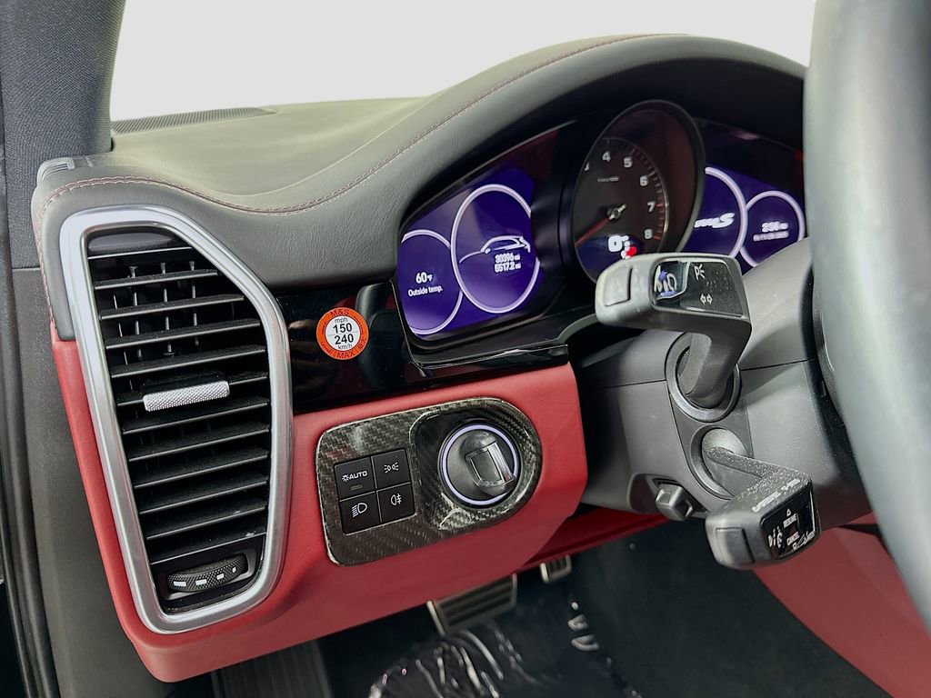 Used 2022 Porsche Cayenne S Platinum image 9