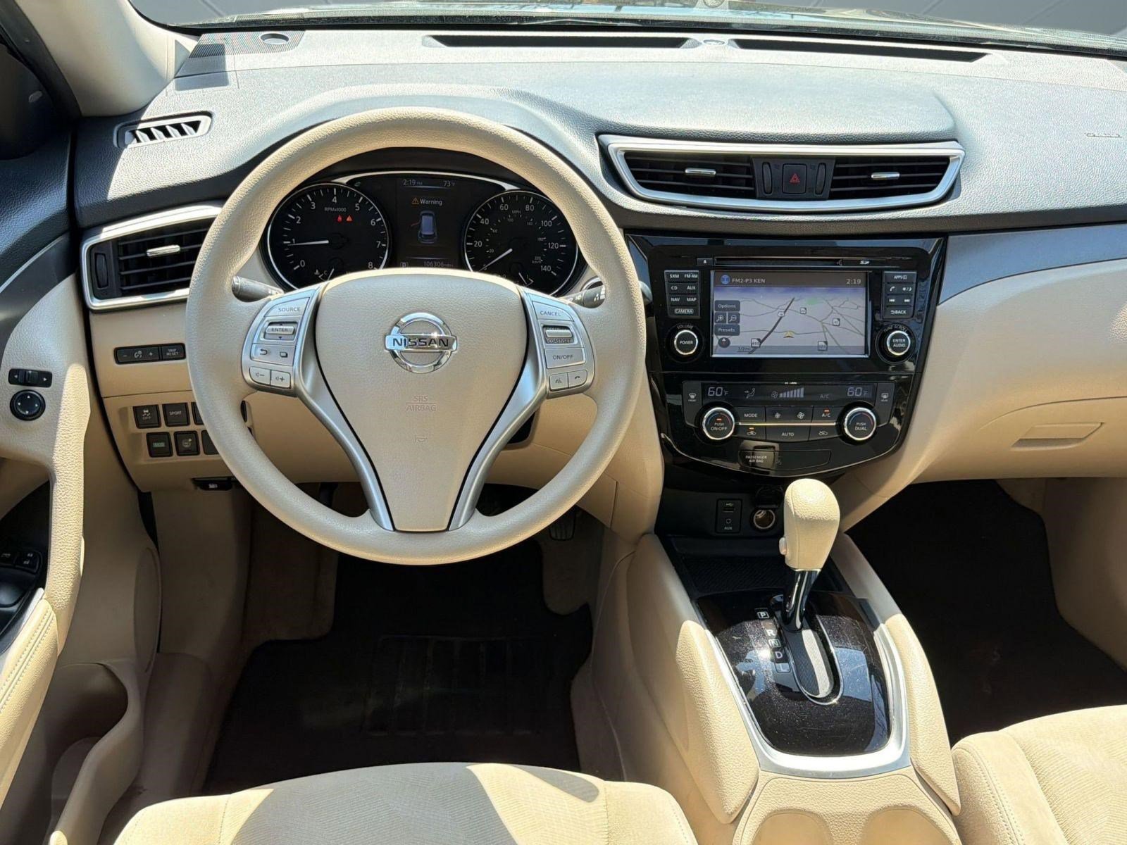 Used 2015 Nissan Rogue SV w/ SV Premium Package image 27