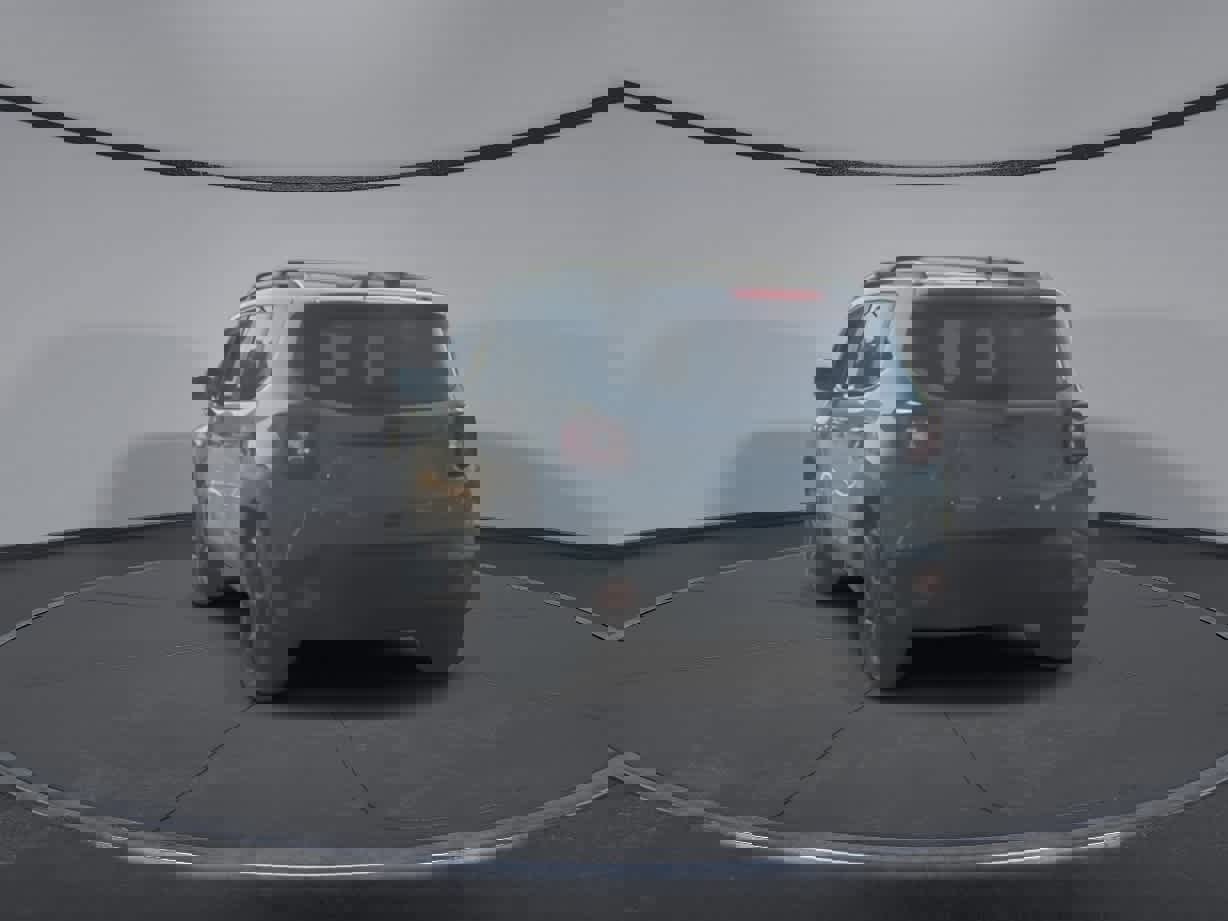 Used 2020 Jeep Renegade Altitude image 7