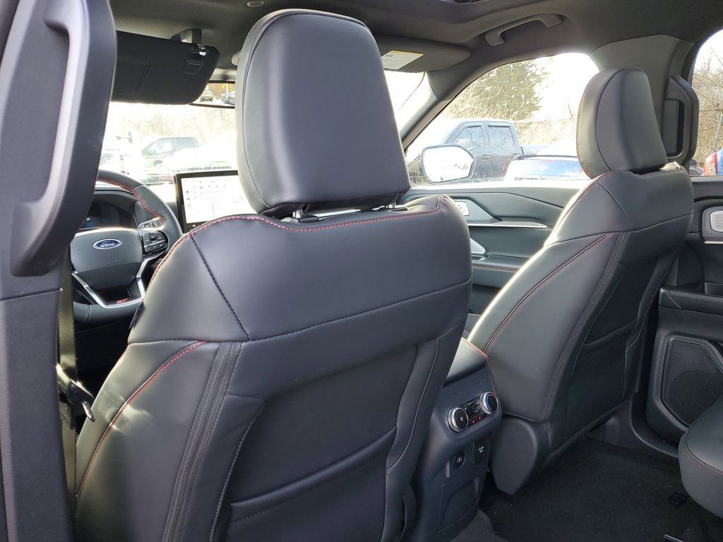 New 2026 Ford Explorer ST w/ Sun And Sound Package image 31