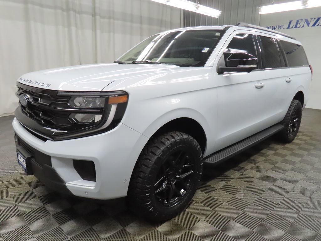 Used 2025 Ford Expedition Max Active image 7