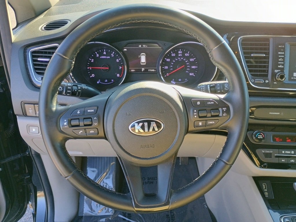 Used 2020 Kia Sedona EX w/ EX Premium Package image 25