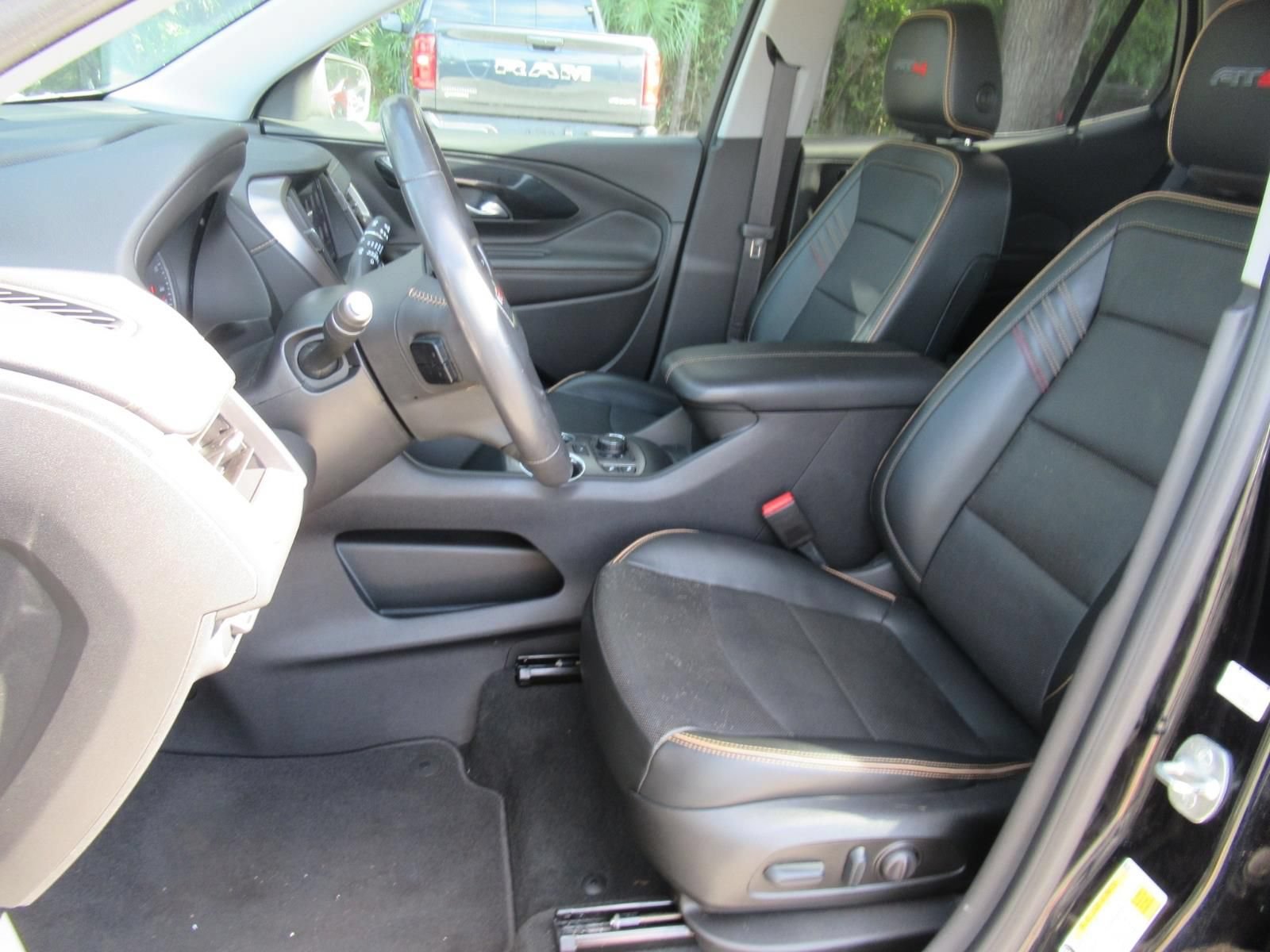 Used 2022 GMC Terrain AT4 w/ Infotainment Package II AWD/4WD image 19