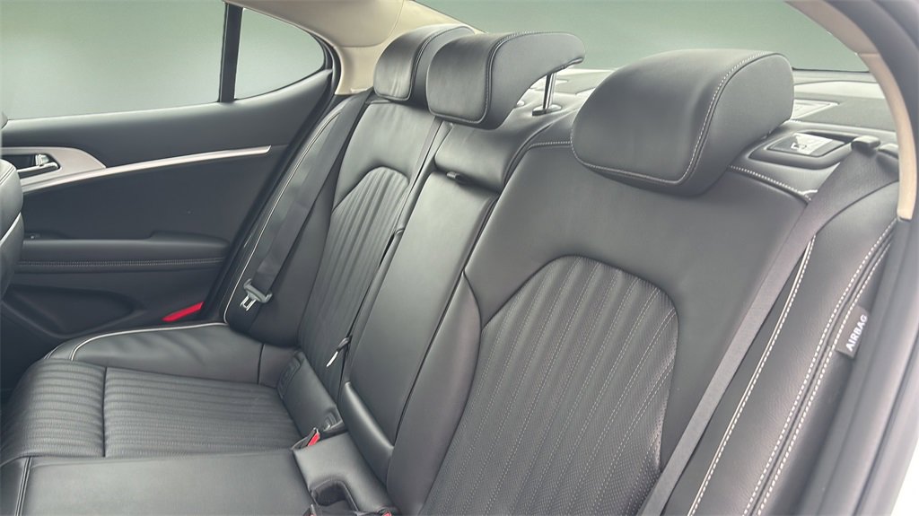 New 2026 Genesis G70 2.5T Prestige image 10