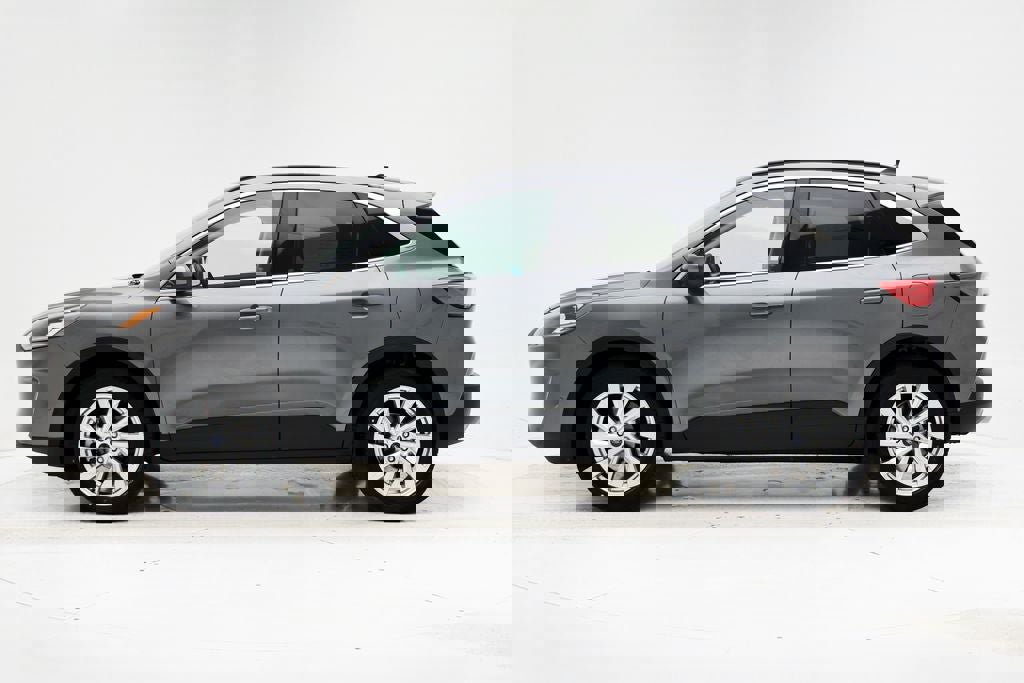 Used 2022 Ford Escape Titanium w/ Titanium Elite Package image 5