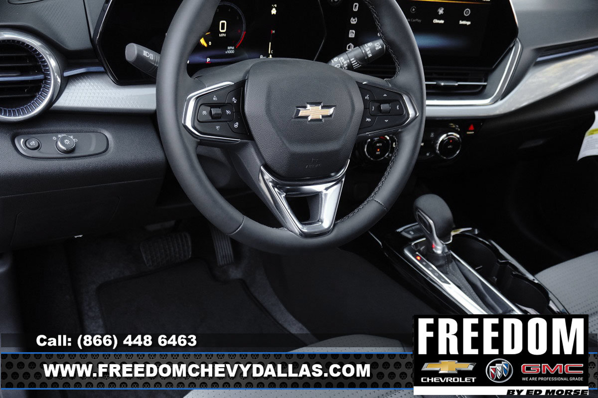 New 2026 Chevrolet Trax LT w/ LT Convenience Package FWD image 24