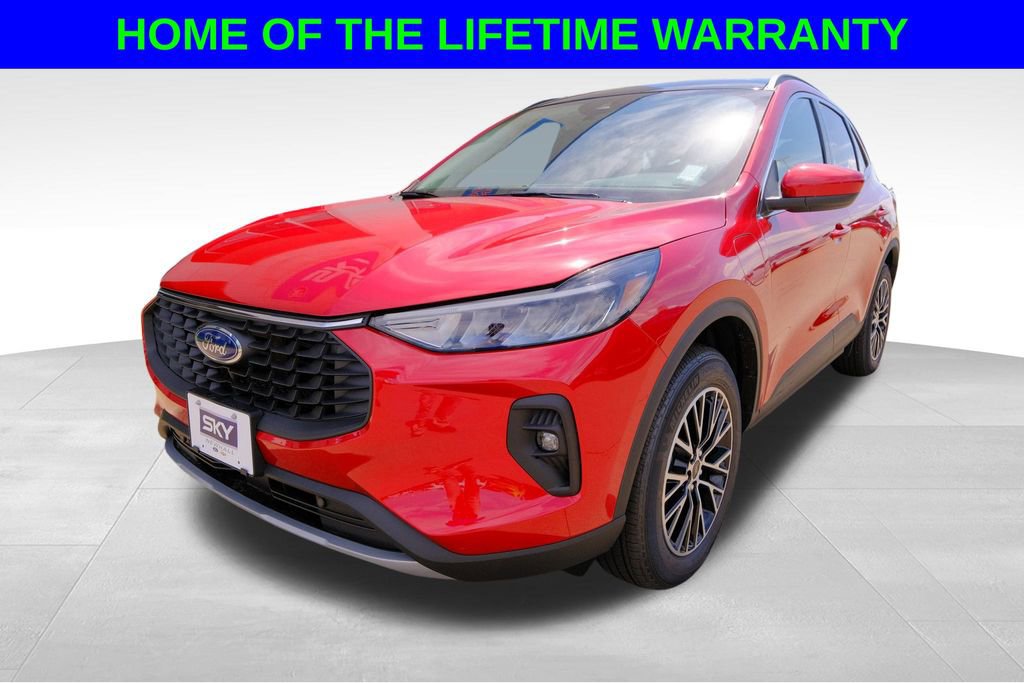 New 2025 Ford Escape SE
