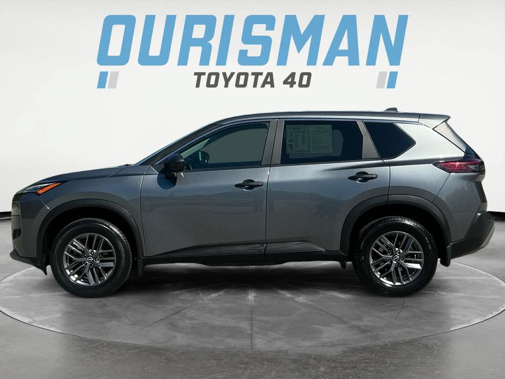 Used 2023 Nissan Rogue S AWD/4WD image 4