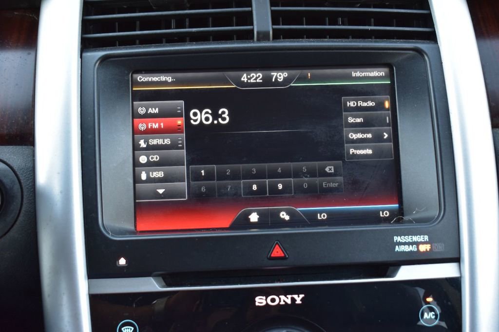 Used 2011 Ford Edge Limited AWD/4WD image 30