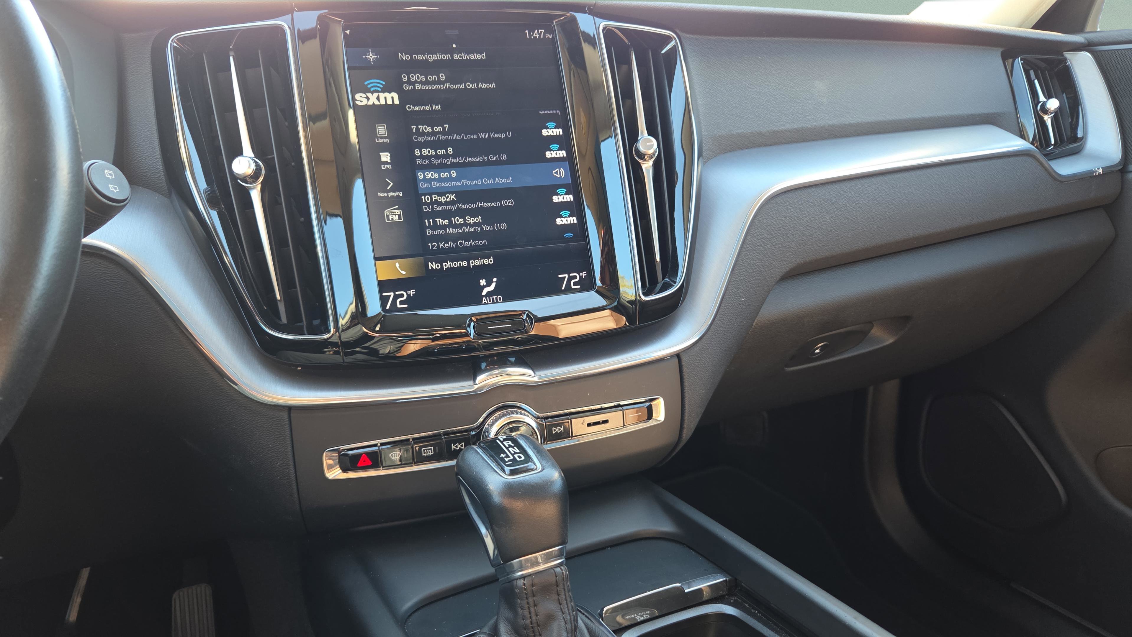 Used 2020 Volvo XC60 T5 Momentum image 20