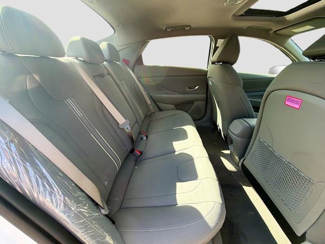 New 2026 Hyundai Elantra SEL Sport image 28