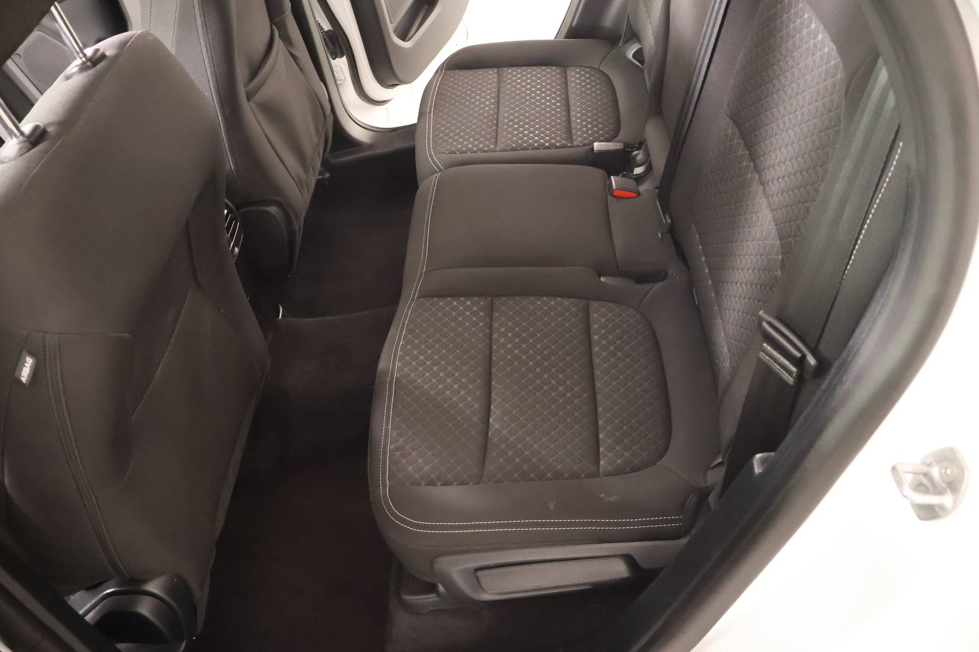 Used 2025 Ford Escape Active AWD/4WD image 11