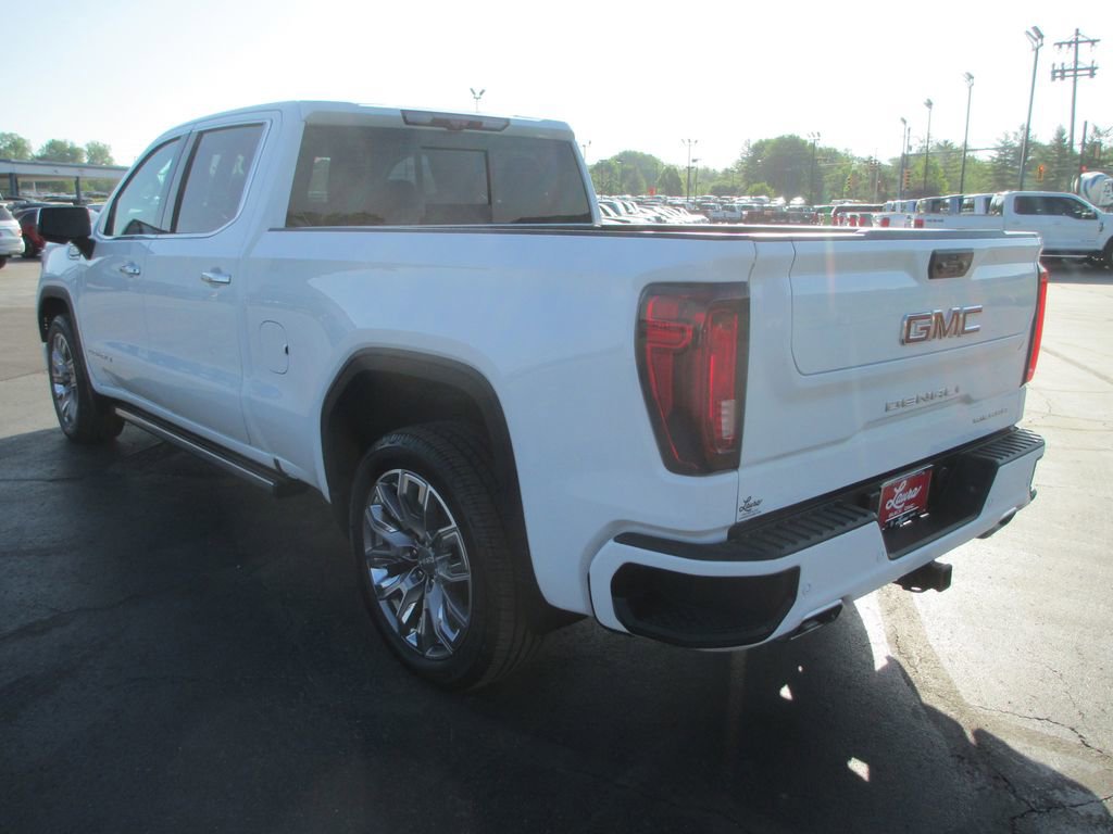 Used 2024 GMC Sierra 1500 Denali w/ Denali Reserve Package AWD/4WD image 10