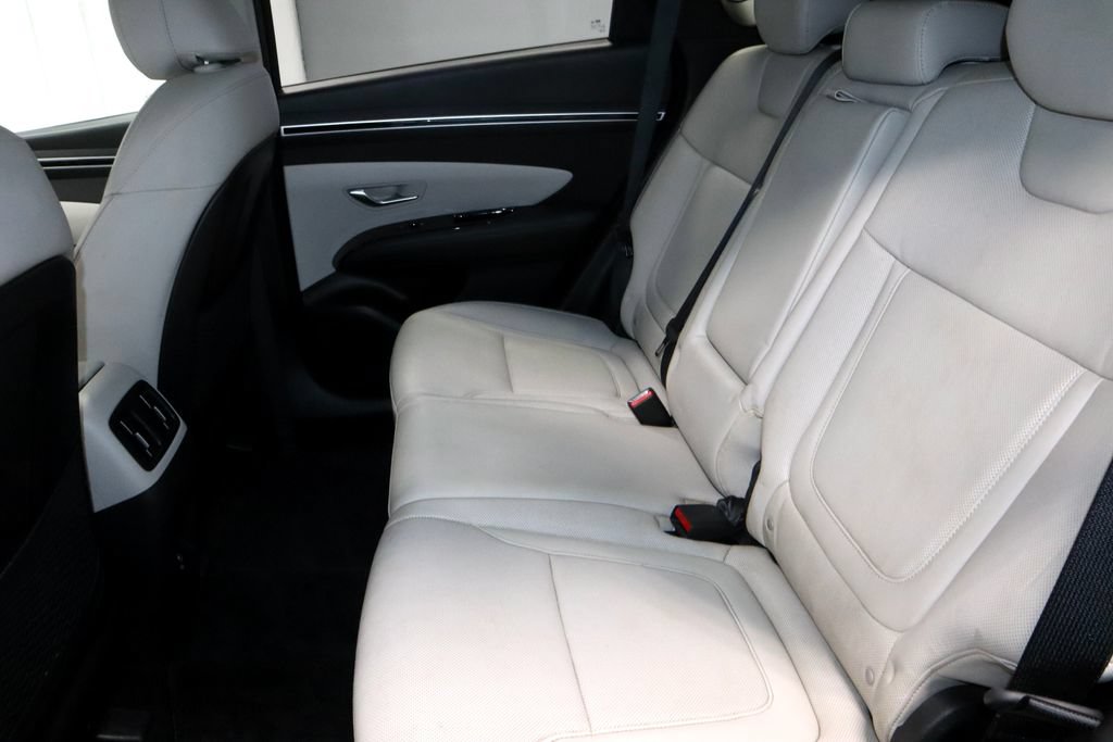 Used 2023 Hyundai Tucson Limited AWD/4WD image 22