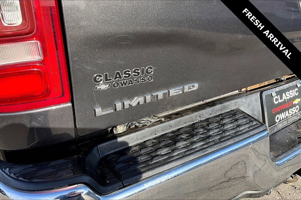 Used 2019 RAM 3500 Limited image 24