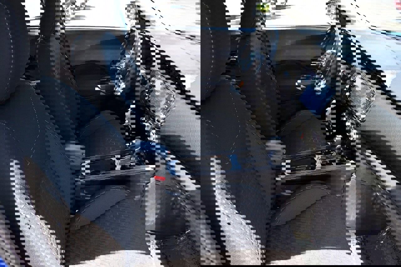 Used 2024 Nissan Kicks SV image 16