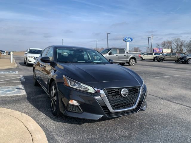 Used 2022 Nissan Altima 2.5 SV image 3